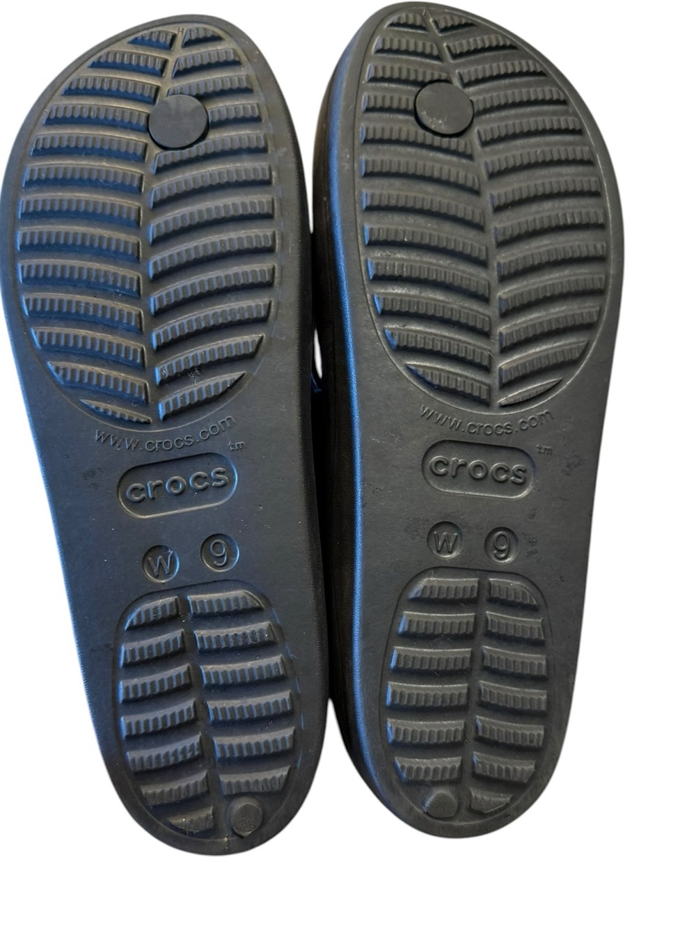 Crocs Womens Size 9 Black Flip Flop Sandals - Picture 4 of 5